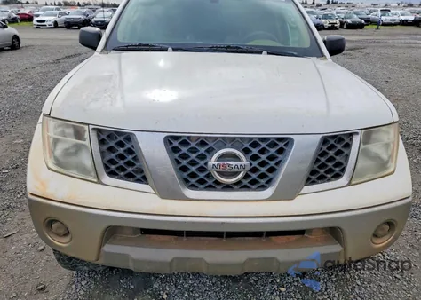 2007 Nissan Frontier Crew Cab Le z USA, uszkodzony, nr VIN 1N6AD09W77C429383